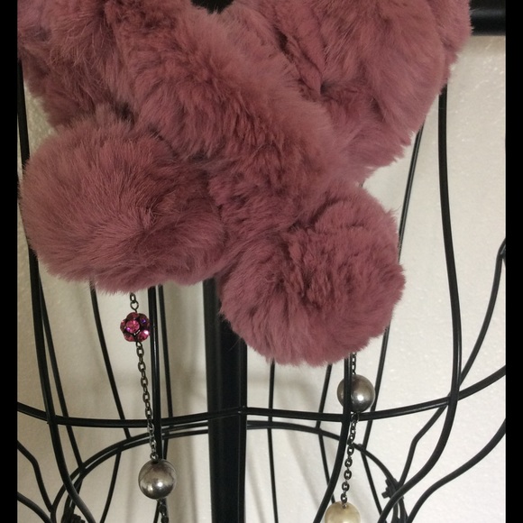 Pink Powder Rabbit Fur Scarf - Picture 4 of 4